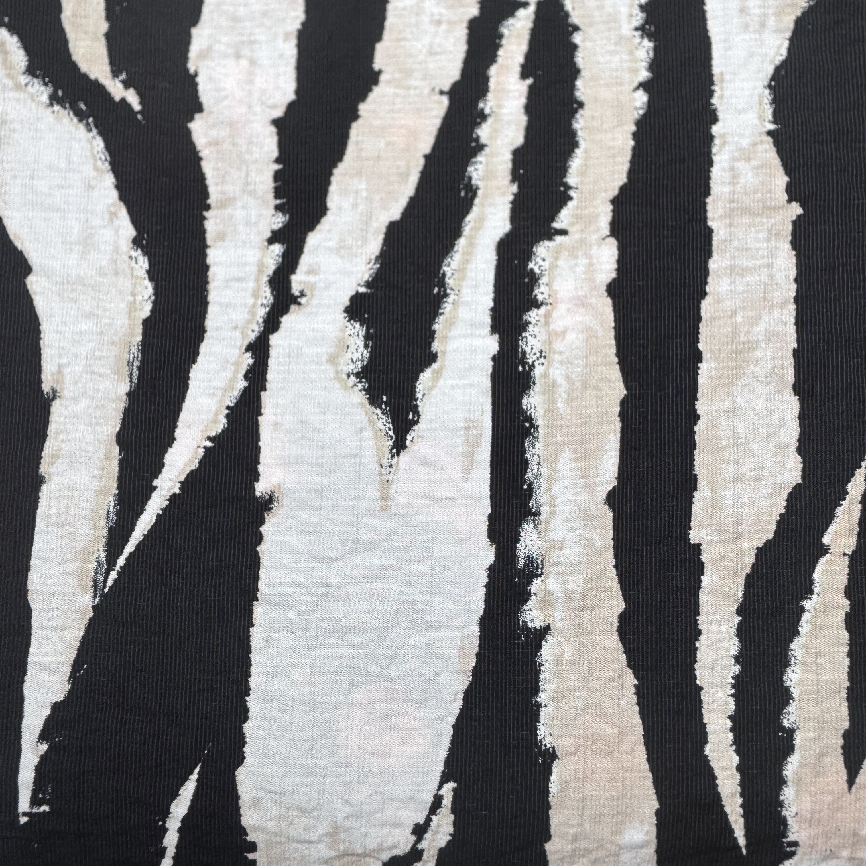 SY-GC0098 85% Rayon 15% Nylon Monofilament Rayon Crepe Vertical Stripe Fabric print, 105g/m², 57/58" Width