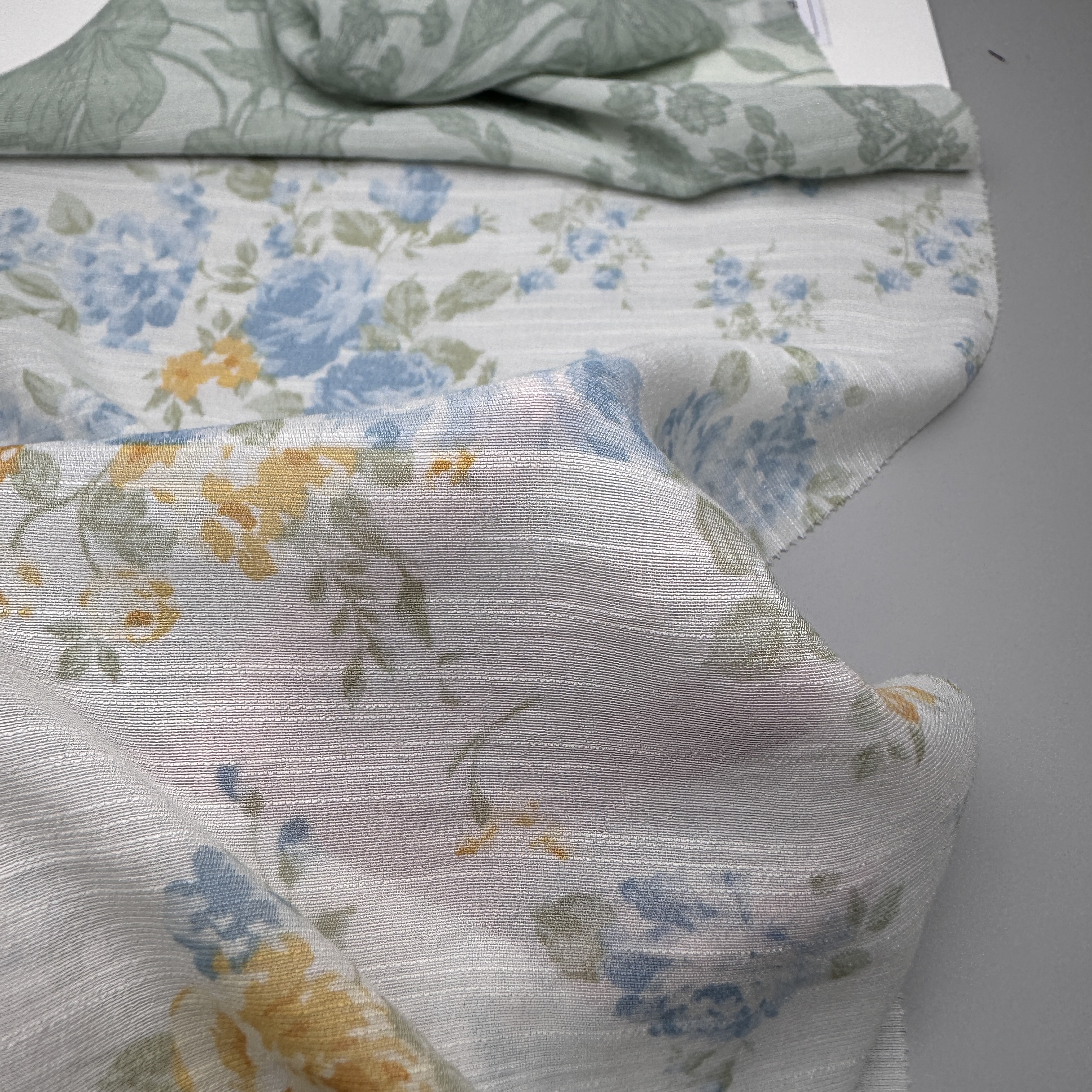 SY-GB0186 60% Rayon 40% Polyester TR Linen-Like Slub Fabric print, 75g/m², 55/56" Width