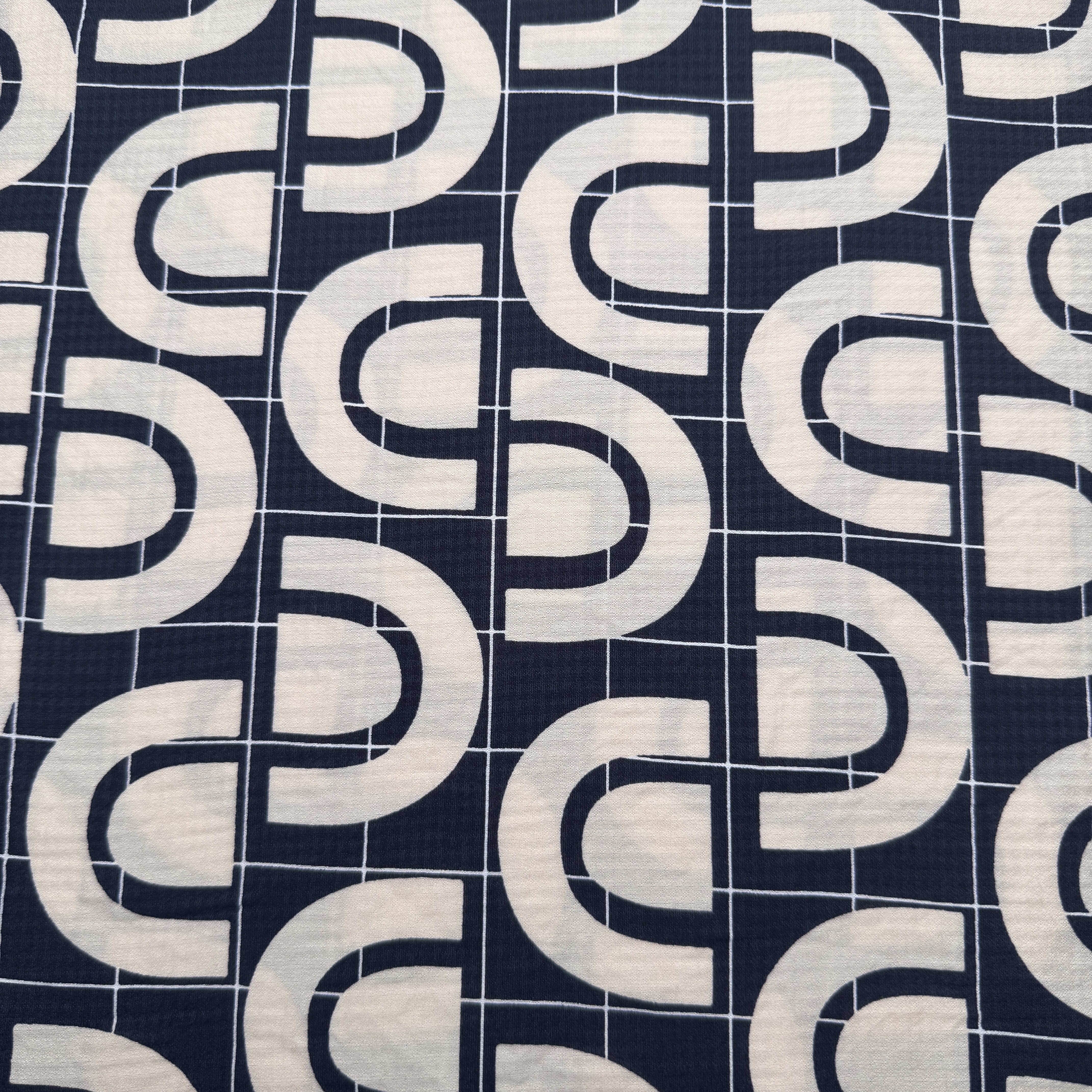 SY-GA0013 73% Rayon 27% Nylon Monofilament Rayon Houndstooth Fabric print, 85g/m², 57/58" Width