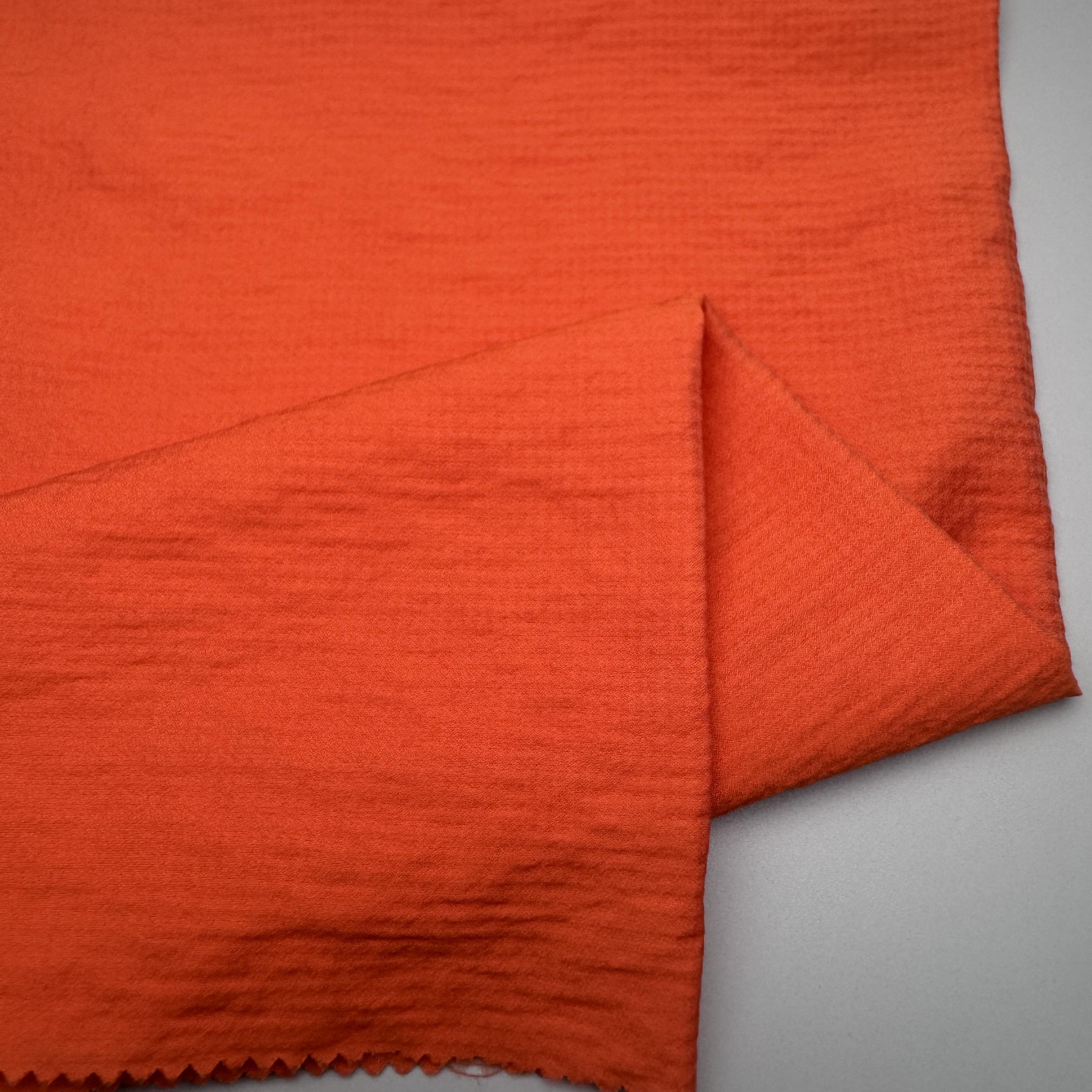 SY-GA0013 73% Rayon 27% Nylon Monofilament Rayon Houndstooth Fabric, 85g/m², 57/58" Width